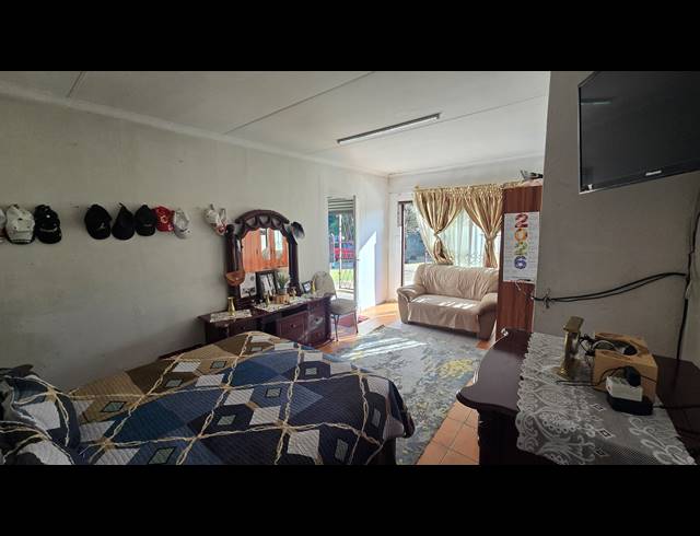 4 BEDROOM FREEHOLD FOR SALE IN ALBERTSDAL
